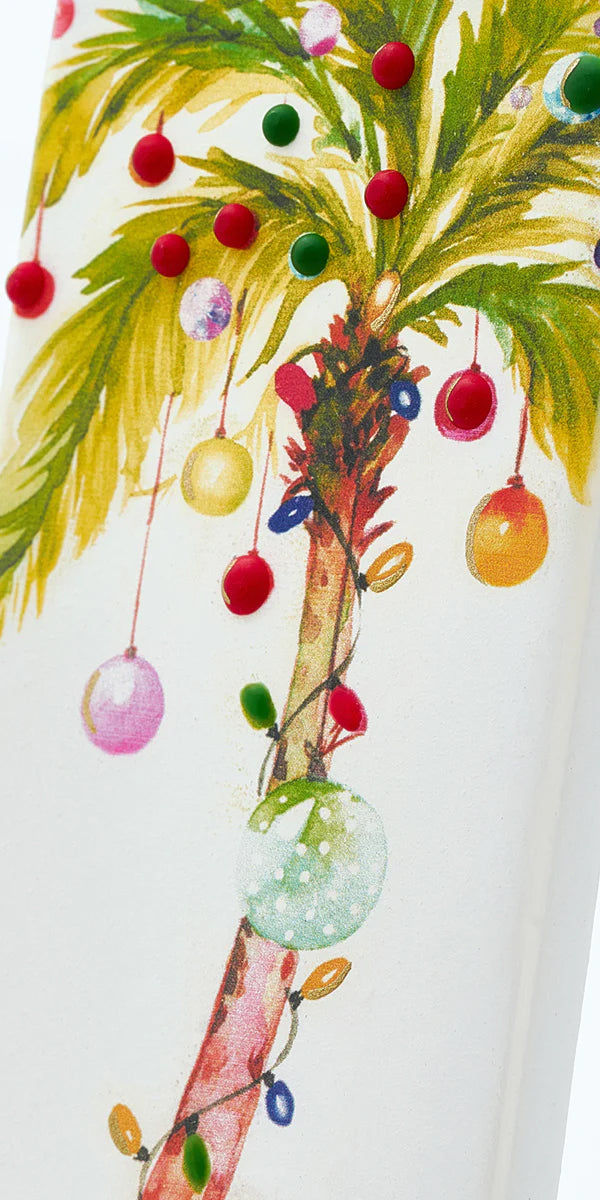 Palme mit Weihnachtsbeleuchtung